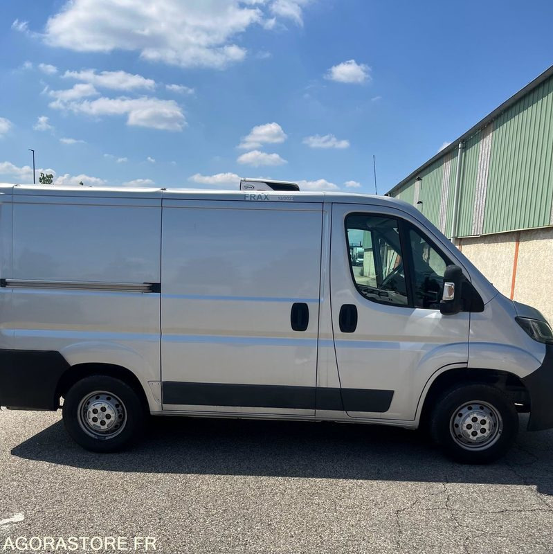 Peugeot Boxer L1H2 330 L1H1 2L Bluehdi - 2017 - 139 950km - Komercauto refrižerators: foto 2 Peugeot Boxer L1H2 330 L1H1 2L Bluehdi - 2017 - 139 950km - Komercauto refrižerators: foto 2