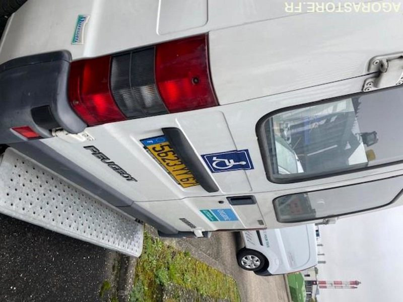 Peugeot EXPERT 1999 - 8 place + 1 PMR - Mazs furgons: foto 4 Peugeot EXPERT 1999 - 8 place + 1 PMR - Mazs furgons: foto 4