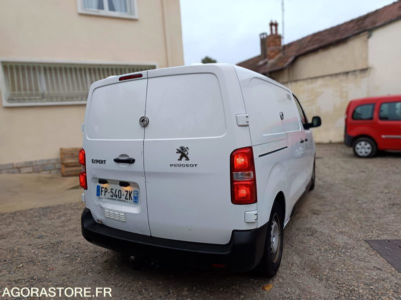 Peugeot Expert Fourgon 1.5 BLUEHDI 120 S&S Premium - 2020 - 200600KMS - Kravas mikroautobuss: foto 5 Peugeot Expert Fourgon 1.5 BLUEHDI 120 S&S Premium - 2020 - 200600KMS - Kravas mikroautobuss: foto 5