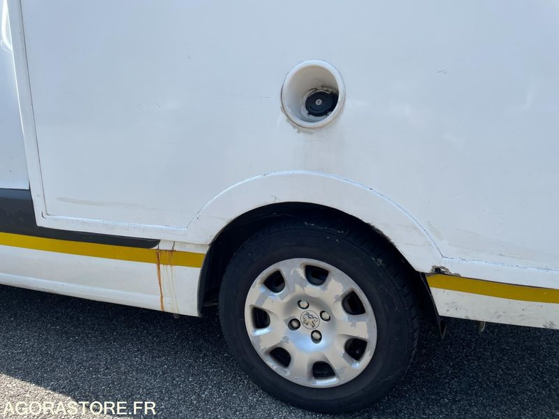 Peugeot PARTNER Frigo - Mazs furgons: foto 4 Peugeot PARTNER Frigo - Mazs furgons: foto 4