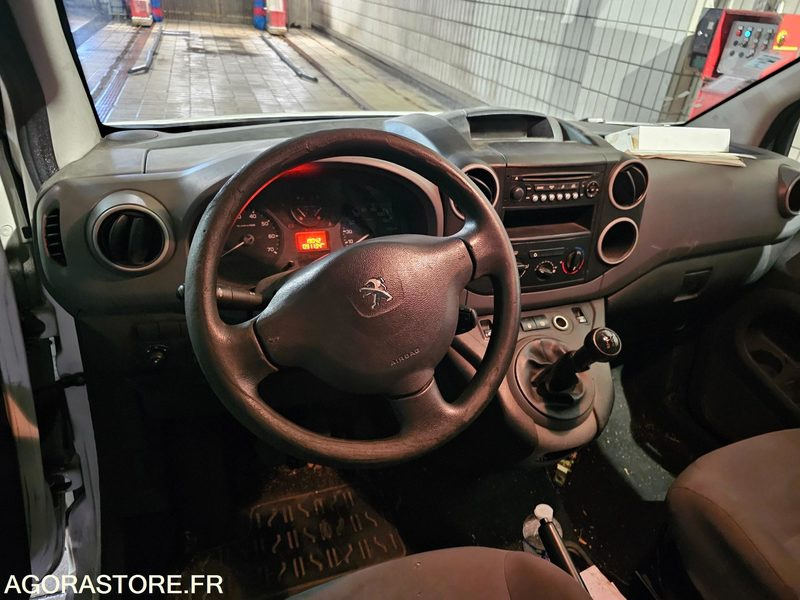 Peugeot Partner - 2013 - 91134kms - CQ 658 PQ līzingu Peugeot Partner - 2013 - 91134kms - CQ 658 PQ: foto 6