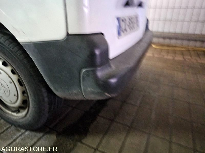 Peugeot Partner - 2013 - 91134kms - CQ 658 PQ līzingu Peugeot Partner - 2013 - 91134kms - CQ 658 PQ: foto 29