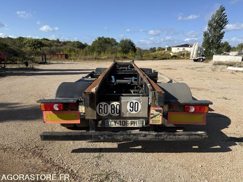 Remorque CASTERA - Piekabe: foto 5 Remorque CASTERA - Piekabe: foto 5