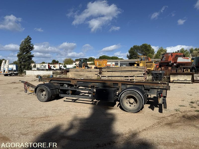 Remorque CASTERA - Piekabe: foto 3 Remorque CASTERA - Piekabe: foto 3