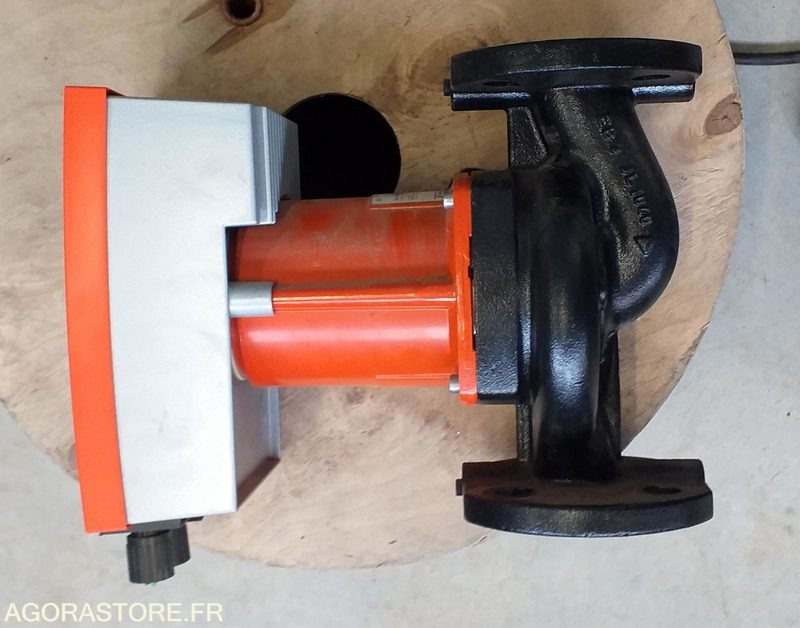 Pompe de chauffage Salmson - Circulateur PRIUX MASTER 40 - 80 / 250 Entraxe 250 - Rūpnieciskā klimata kontroles iekārta: foto 1 Pompe de chauffage Salmson - Circulateur PRIUX MASTER 40 - 80 / 250 Entraxe 250 - Rūpnieciskā klimata kontroles iekārta: foto 1