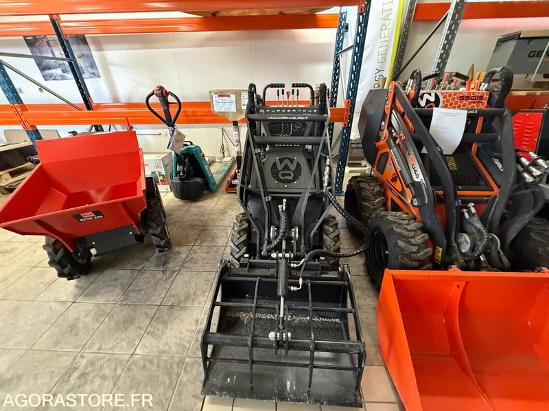 Porte outils SSQ11 PUROSANGUE Worky quad Plus Essence NEUF - Dārza tehnika: foto 3 Porte outils SSQ11 PUROSANGUE Worky quad Plus Essence NEUF - Dārza tehnika: foto 3