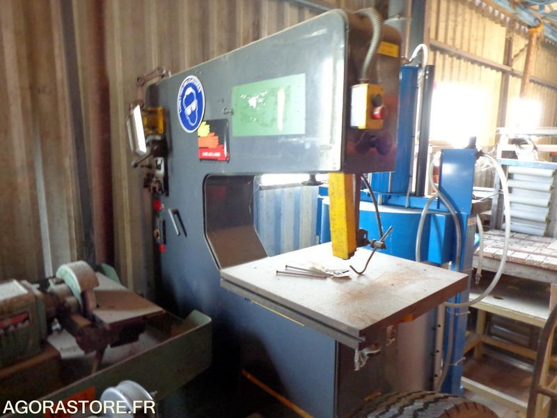 RARE SCIE a ruban verticale a métaux ULTRA - Metālapstrādes iekārta: foto 2 RARE SCIE a ruban verticale a métaux ULTRA - Metālapstrādes iekārta: foto 2