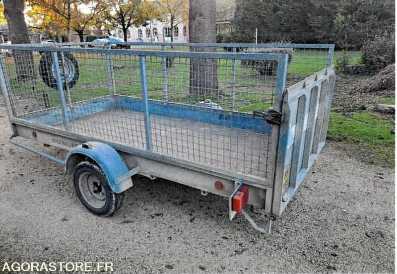 REMORQUE FREINEE AVEC CARTE GRISE - Dārza tehnika: foto 5 REMORQUE FREINEE AVEC CARTE GRISE - Dārza tehnika: foto 5