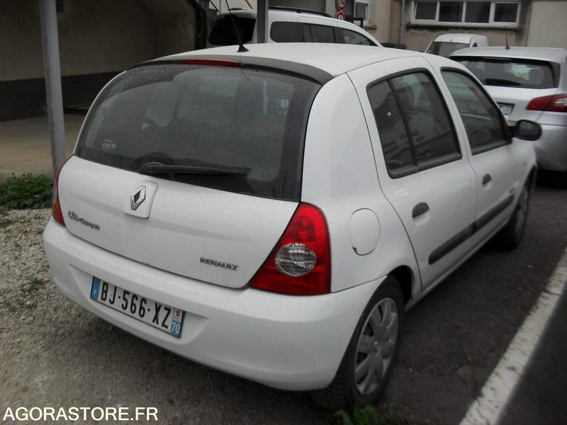 RENAULT CLIO 1.5 DCI 5 PORTES - Vieglā automašīna: foto 3 RENAULT CLIO 1.5 DCI 5 PORTES - Vieglā automašīna: foto 3