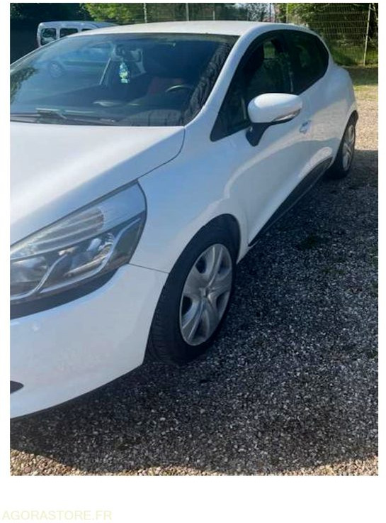 RENAULT CLIO 4 - Vieglā automašīna: foto 3 RENAULT CLIO 4 - Vieglā automašīna: foto 3