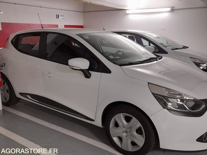 RENAULT CLIO IV - ZEN 09E E5 - 83985kms - 2013 - Vieglā automašīna: foto 3 RENAULT CLIO IV - ZEN 09E E5 - 83985kms - 2013 - Vieglā automašīna: foto 3