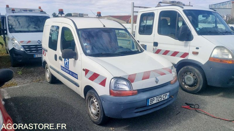 RENAULT KANGOO - 2000 - 269870 KM - Mazs furgons: foto 2 RENAULT KANGOO - 2000 - 269870 KM - Mazs furgons: foto 2
