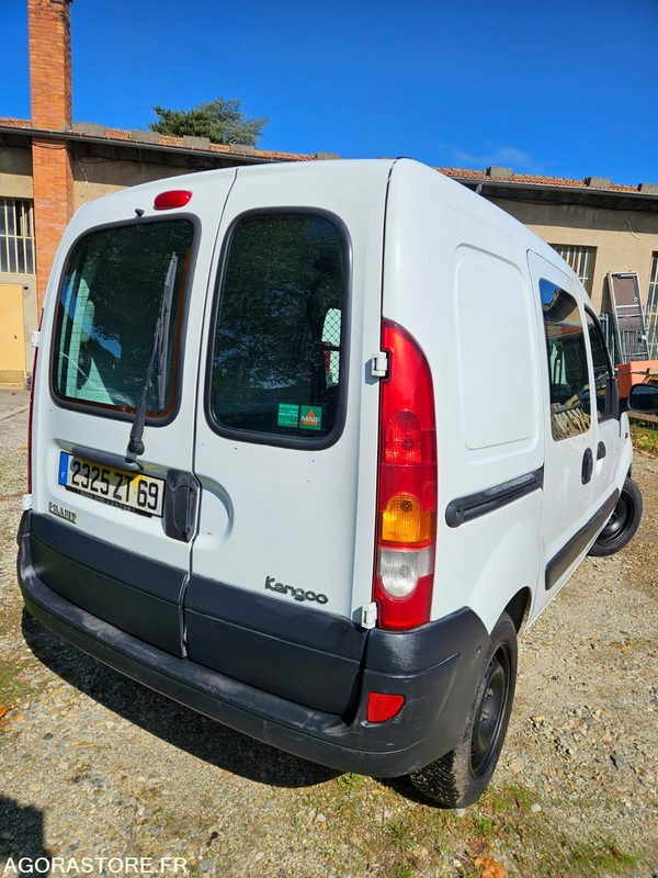 RENAULT KANGOO 2325 ZT 69 - Kravas mikroautobuss: foto 5 RENAULT KANGOO 2325 ZT 69 - Kravas mikroautobuss: foto 5