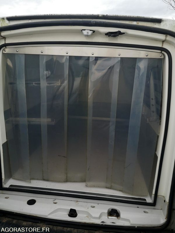 RENAULT KANGOO FRIGORIFIQUE - Mazs furgons: foto 5 RENAULT KANGOO FRIGORIFIQUE - Mazs furgons: foto 5