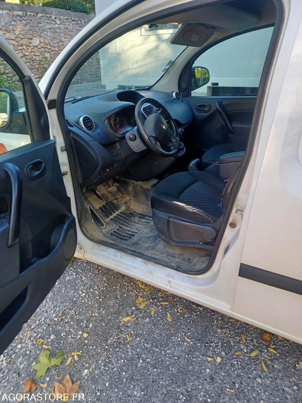 RENAULT KANGOO - REF SCP/935 - Mazs furgons: foto 1 RENAULT KANGOO - REF SCP/935 - Mazs furgons: foto 1