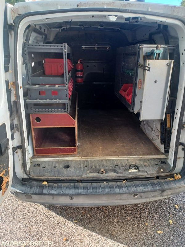 RENAULT KANGOO - REF SCP/976 - Mazs furgons: foto 1 RENAULT KANGOO - REF SCP/976 - Mazs furgons: foto 1