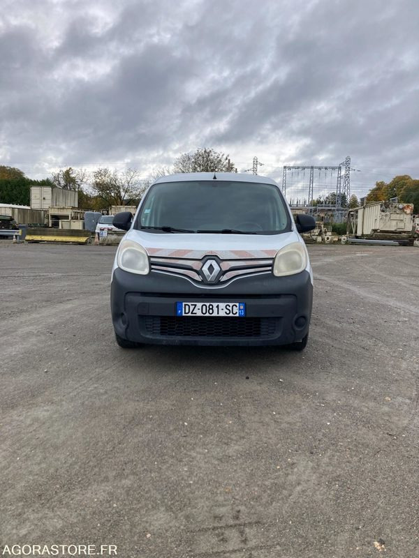 RENAULT KANGOO diesel - Année 2016 - 322 400 km - Mazs furgons: foto 3 RENAULT KANGOO diesel - Année 2016 - 322 400 km - Mazs furgons: foto 3