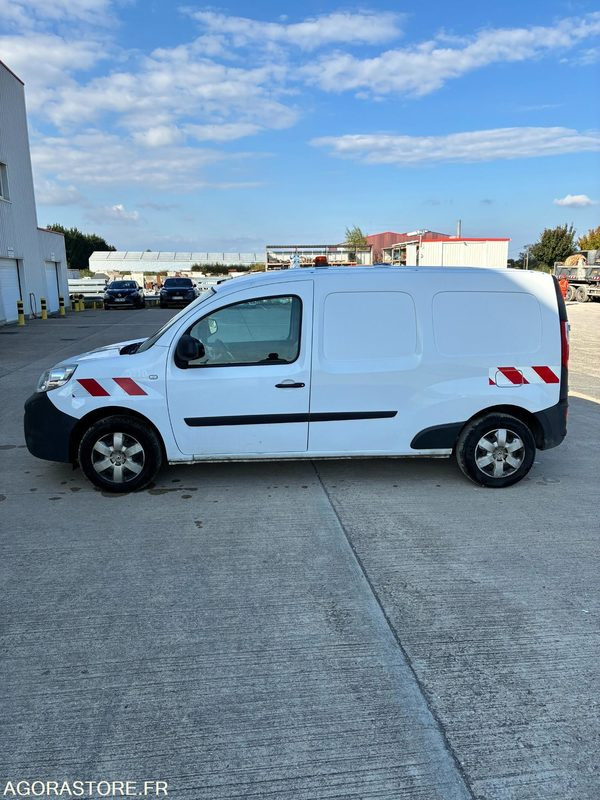 RENAULT KANGOO diesel - Année 2020 - 299.300 km - Mazs furgons: foto 4 RENAULT KANGOO diesel - Année 2020 - 299.300 km - Mazs furgons: foto 4