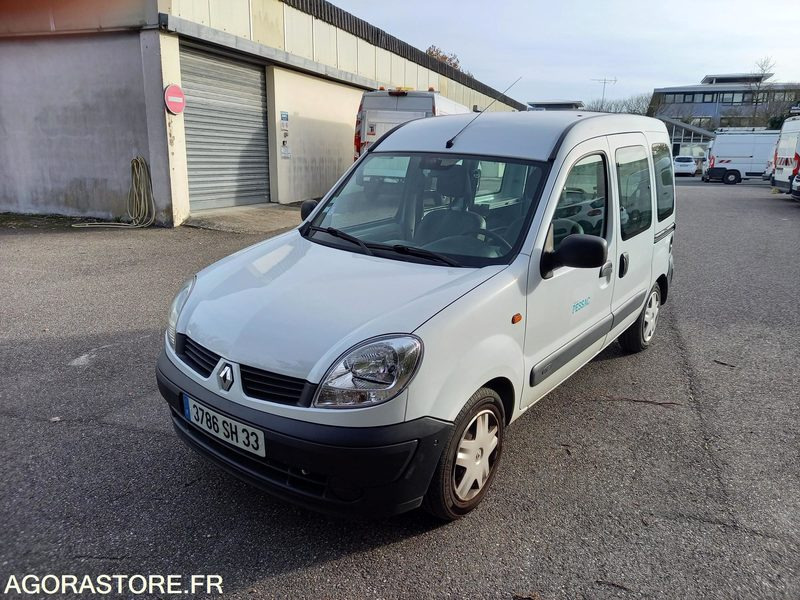 RENAULT Kangoo 3786-SH-33 GPL DANS L'ÉTAT - Mazs furgons: foto 1 RENAULT Kangoo 3786-SH-33 GPL DANS L'ÉTAT - Mazs furgons: foto 1