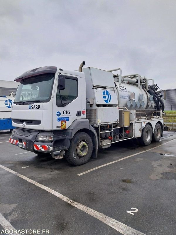 RENAULT Kerax 370 Dci HUWER ADR 2005 (258080Km) ROULANT EXPORT UNIQUEMENT - Asenizācijas mašīna: foto 2 RENAULT Kerax 370 Dci HUWER ADR 2005 (258080Km) ROULANT EXPORT UNIQUEMENT - Asenizācijas mašīna: foto 2