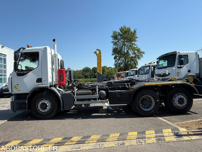 RENAULT LANDER 320 - 6X2 - POLYBENNE - AMPLIROLL - Pacēlājs ar āķi: foto 4 RENAULT LANDER 320 - 6X2 - POLYBENNE - AMPLIROLL - Pacēlājs ar āķi: foto 4