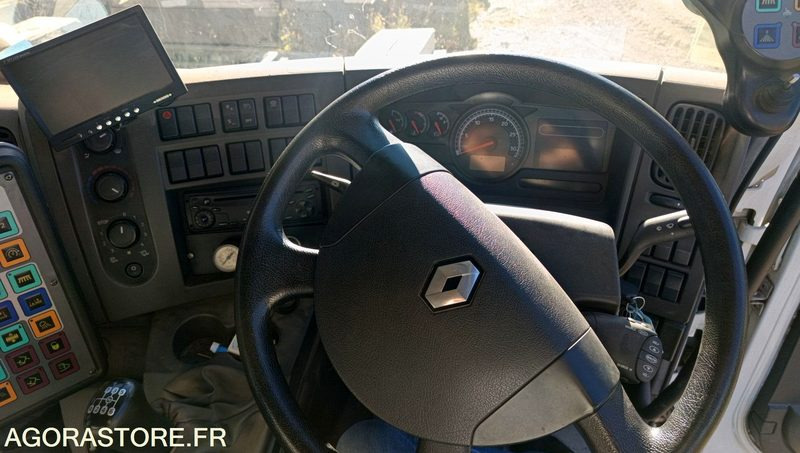 RENAULT MAJOR SCARAB - 2007 - 4730h - Ielu tīrīšanas mašīna: foto 5 RENAULT MAJOR SCARAB - 2007 - 4730h - Ielu tīrīšanas mašīna: foto 5