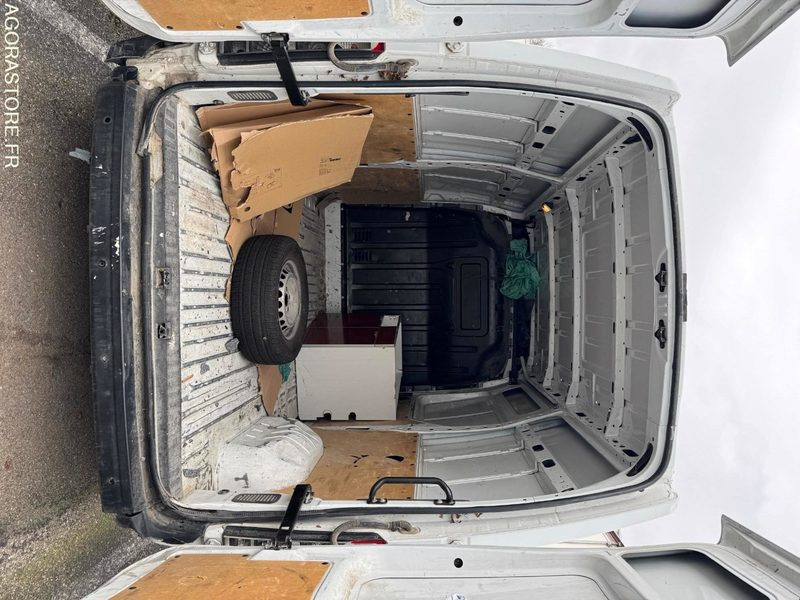 RENAULT MASTER 2.3 DCI 130CV 2021 - Kravas mikroautobuss: foto 4 RENAULT MASTER 2.3 DCI 130CV 2021 - Kravas mikroautobuss: foto 4