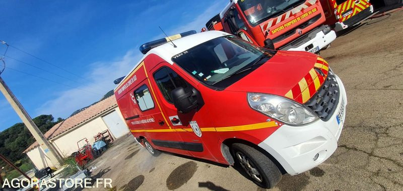 RENAULT MASTER 2.3 DCI TYPE AMBULANCE - 151128 km - 2011 - Kravas mikroautobuss: foto 2 RENAULT MASTER 2.3 DCI TYPE AMBULANCE - 151128 km - 2011 - Kravas mikroautobuss: foto 2