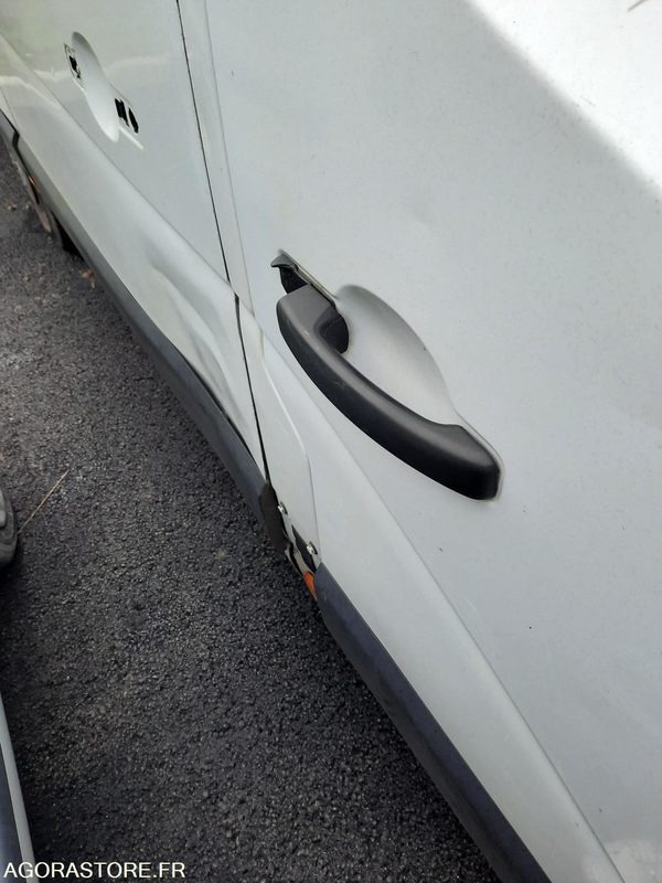 RENAULT MASTER - 2013 - 50449KM - Kravas mikroautobuss: foto 3 RENAULT MASTER - 2013 - 50449KM - Kravas mikroautobuss: foto 3