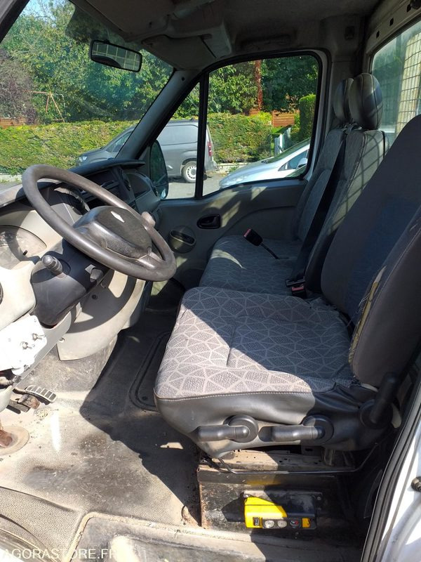 RENAULT MASTER BENNE - Komercauto pašizgāzējs: foto 4 RENAULT MASTER BENNE - Komercauto pašizgāzējs: foto 4