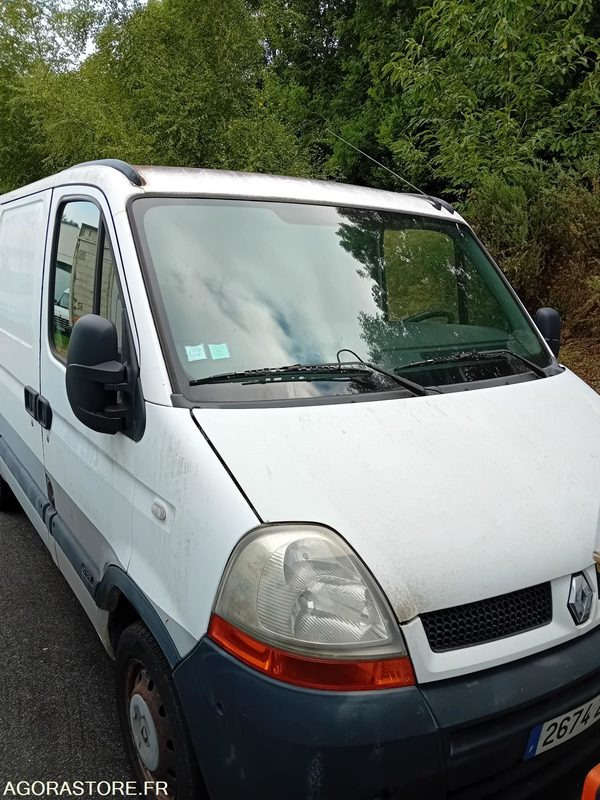 RENAULT MASTER II 2004 - Kravas mikroautobuss: foto 1 RENAULT MASTER II 2004 - Kravas mikroautobuss: foto 1