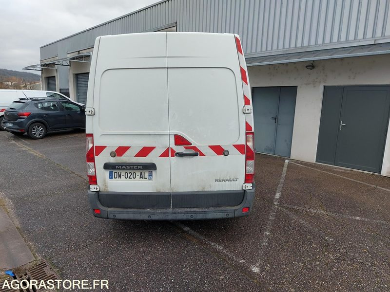 RENAULT - MASTER L3H2 - 2015 / 262900 KM - Kravas mikroautobuss: foto 4 RENAULT - MASTER L3H2 - 2015 / 262900 KM - Kravas mikroautobuss: foto 4