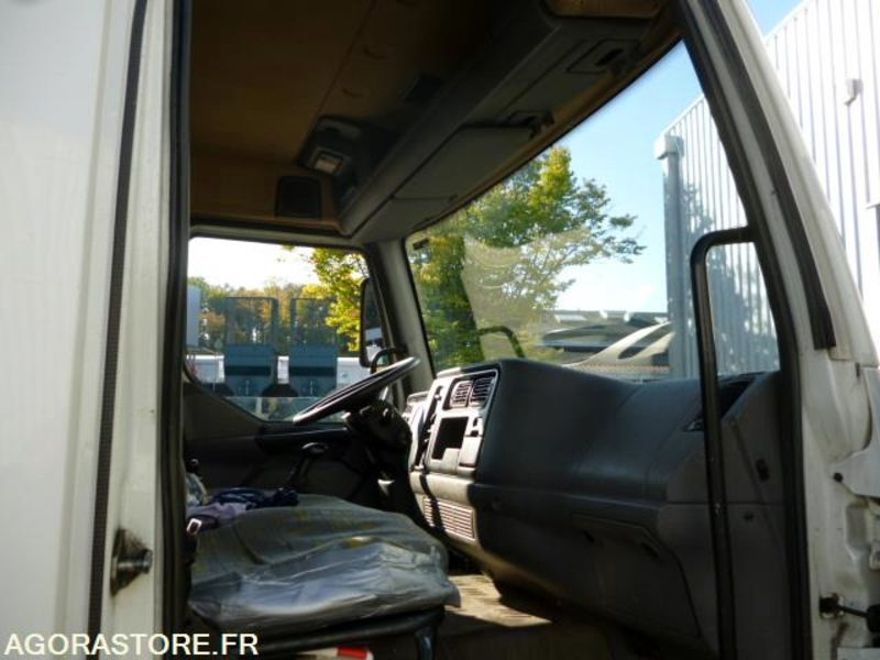 RENAULT MIDLUM 220 DCI BENNE HAYON 174900kms 2003 līzingu RENAULT MIDLUM 220 DCI BENNE HAYON 174900kms 2003: foto 14