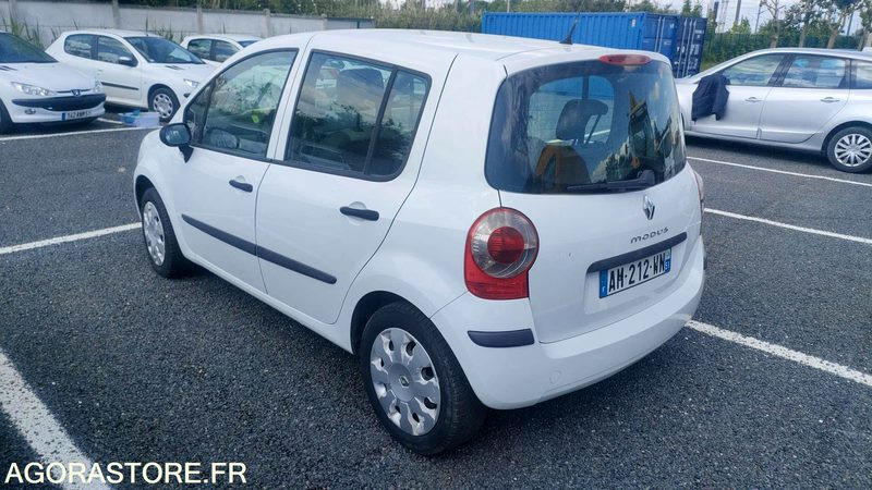 RENAULT MODUS - 2006 - 234527kms - Vieglā automašīna: foto 2 RENAULT MODUS - 2006 - 234527kms - Vieglā automašīna: foto 2