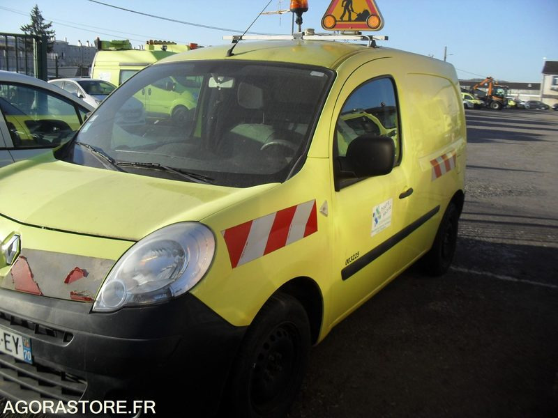 RENAULT NEW KANGOO UTILITAIRE - Mazs furgons: foto 2 RENAULT NEW KANGOO UTILITAIRE - Mazs furgons: foto 2
