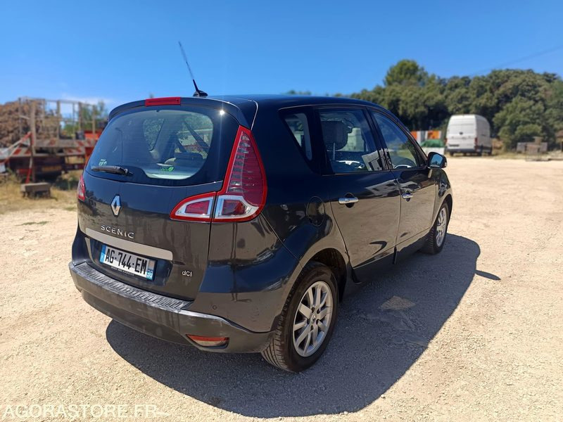 RENAULT SCENIC III 1.5 DCI 110CV - 2009 - 155000KMS - Vieglā automašīna: foto 5 RENAULT SCENIC III 1.5 DCI 110CV - 2009 - 155000KMS - Vieglā automašīna: foto 5