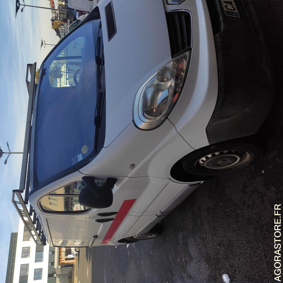 RENAULT - TRAFIC - 2012 / 213372 KMS (CA-930-LH) - Kravas mikroautobuss: foto 3 RENAULT - TRAFIC - 2012 / 213372 KMS (CA-930-LH) - Kravas mikroautobuss: foto 3