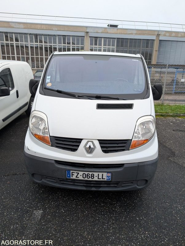RENAULT TRAFIC 90CV 2.0 DCI - 209 014 KM - Kravas mikroautobuss: foto 2 RENAULT TRAFIC 90CV 2.0 DCI - 209 014 KM - Kravas mikroautobuss: foto 2