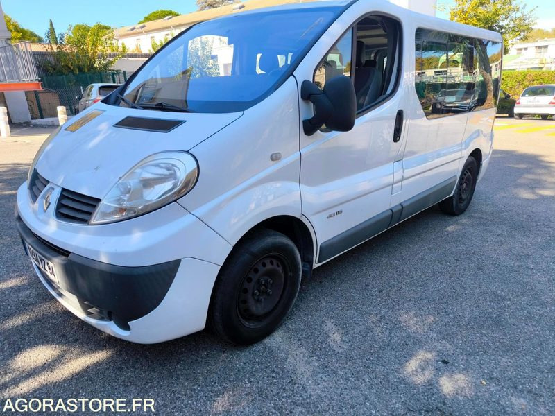 RENAULT TRAFIC MINI BUS BVA - Mikroautobuss, Pasažieru furgons: foto 1 RENAULT TRAFIC MINI BUS BVA - Mikroautobuss, Pasažieru furgons: foto 1