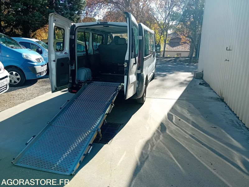 Kravas mikroautobuss RENAULT TRAFIC VP DCI 100 TPMR - 134000km - 2006: foto 9