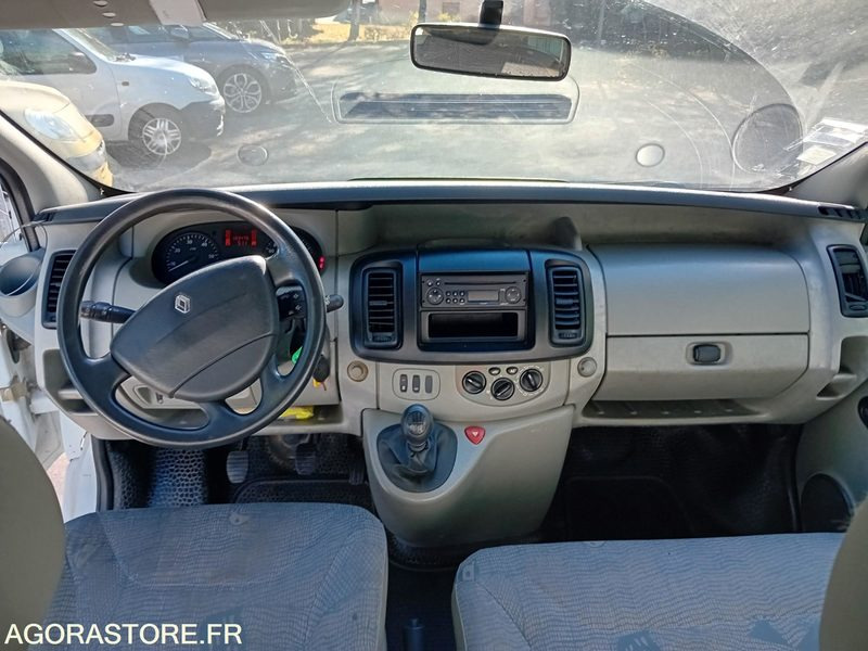 Kravas mikroautobuss RENAULT TRAFIC VP DCI 100 TPMR - 134000km - 2006: foto 11