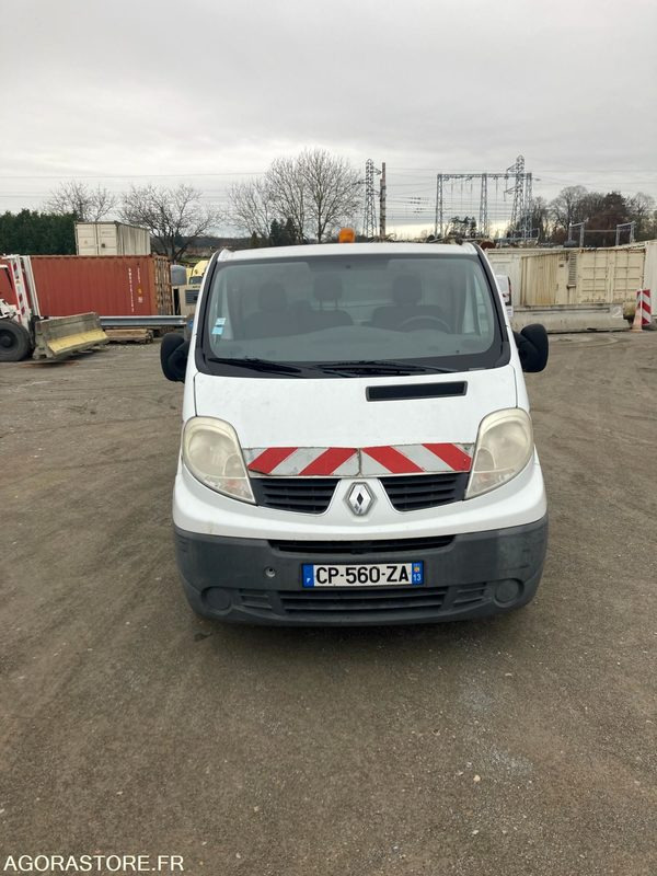 RENAULT TRAFIC diesel - Année 2013 - 376.300km - Kravas mikroautobuss: foto 2 RENAULT TRAFIC diesel - Année 2013 - 376.300km - Kravas mikroautobuss: foto 2