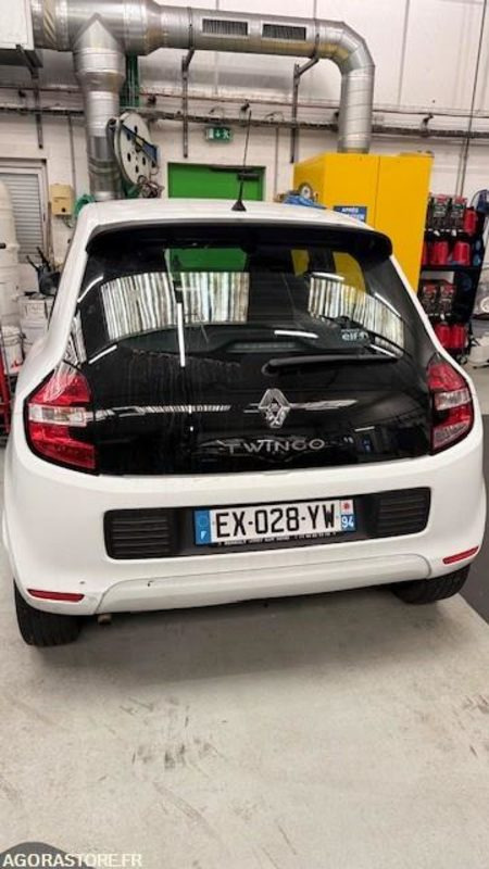 RENAULT TWINGO Essence - 54500km - 2018 - Vieglā automašīna: foto 2 RENAULT TWINGO Essence - 54500km - 2018 - Vieglā automašīna: foto 2
