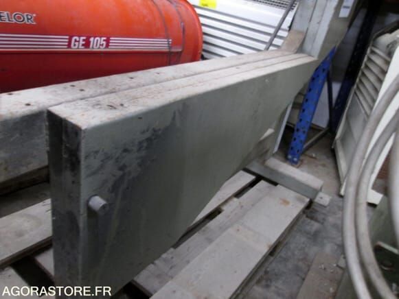 RIBA R120 - Metāla lentzāģis: foto 4 RIBA R120 - Metāla lentzāģis: foto 4