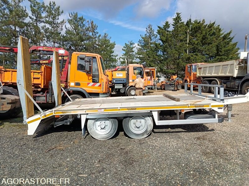 Remorque goudron 2 essieux PE80RD GT805LQ - Bortu puspiekabe/ Platforma: foto 2 Remorque goudron 2 essieux PE80RD GT805LQ - Bortu puspiekabe/ Platforma: foto 2