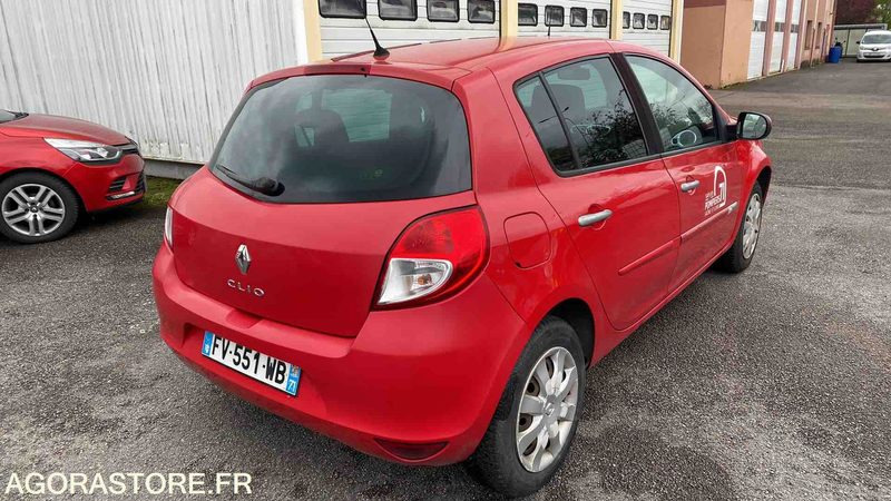 Renault - Clio - 2009 - 287311KMS - FV551WB - Vieglā automašīna: foto 4 Renault - Clio - 2009 - 287311KMS - FV551WB - Vieglā automašīna: foto 4