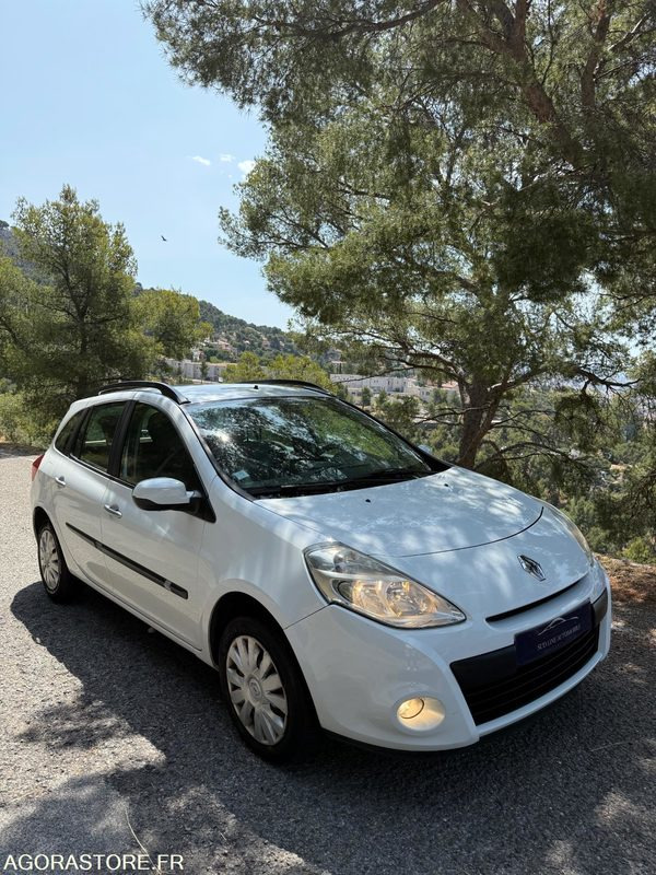 Renault Clio 3 1.5 DCI - Vieglā automašīna: foto 4 Renault Clio 3 1.5 DCI - Vieglā automašīna: foto 4