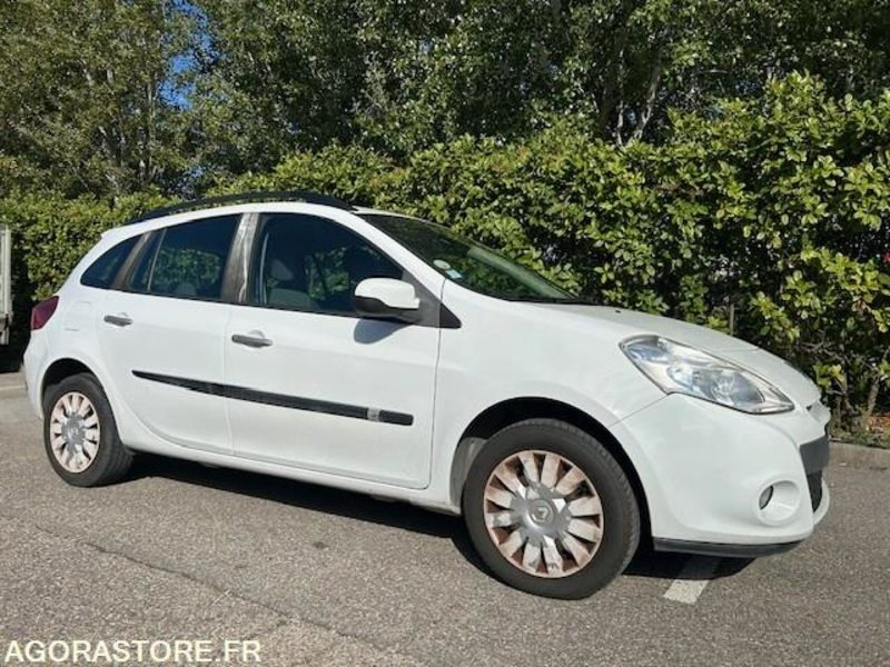Renault Clio break 100600kms 2010 - Universālis: foto 5 Renault Clio break 100600kms 2010 - Universālis: foto 5