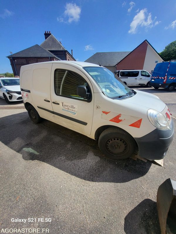 Renault Kangoo 2 141721 kms 2008 - Mazs furgons: foto 5 Renault Kangoo 2 141721 kms 2008 - Mazs furgons: foto 5