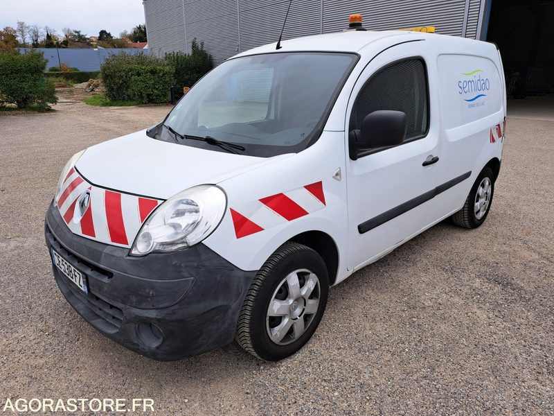 Renault Kangoo - 2012 - 102431kms - Mazs furgons: foto 2 Renault Kangoo - 2012 - 102431kms - Mazs furgons: foto 2